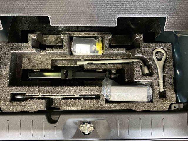 タントカスタムＸスタイルセレクション（車内　消臭・抗菌　処理済）　衝突被害軽減システム　４ＷＤ　両側パワースライドドア　ナビ　バックカメラ　アルミホイール　キーフリーシステム（新潟県）の中古車