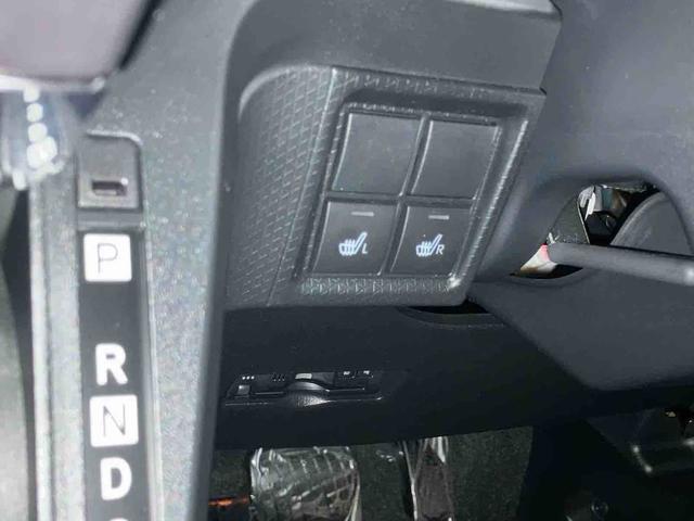 タントファンクロスターボ（車内　消臭・抗菌　処理済）　衝突被害軽減システム　４ＷＤ　両側パワースライドドア　バックカメラ　アルミホイール　キーフリーシステム（新潟県）の中古車
