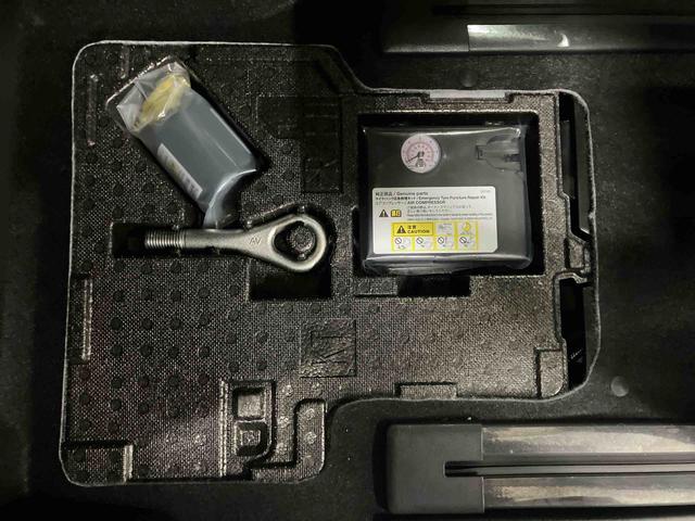 タントファンクロスターボ（車内　消臭・抗菌　処理済）　衝突被害軽減システム　４ＷＤ　両側パワースライドドア　バックカメラ　アルミホイール　キーフリーシステム（新潟県）の中古車