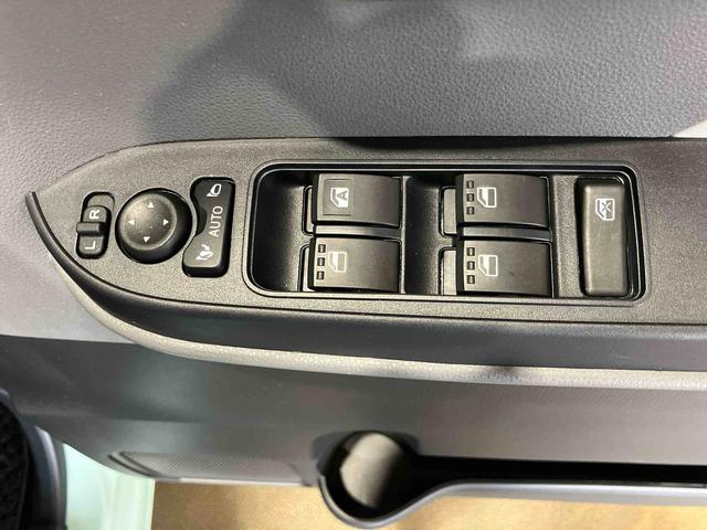 タントＸ（車内　消臭・抗菌　処理済）　衝突被害軽減システム　４ＷＤ　片側パワースライドドア　ナビ　パノラマモニター　キーフリーシステム（新潟県）の中古車