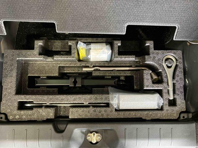 タントＸ（車内　消臭・抗菌　処理済）　衝突被害軽減システム　４ＷＤ　片側パワースライドドア　ナビ　バックカメラ　キーフリーシステム（新潟県）の中古車