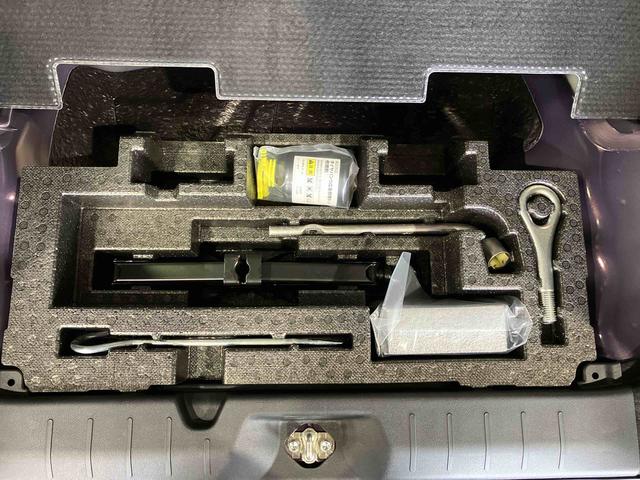 タントＸ（車内　消臭・抗菌　処理済）　衝突被害軽減システム　４ＷＤ　両側パワースライドドア　ナビ　バックカメラ　アルミホイール　キーフリーシステム（新潟県）の中古車