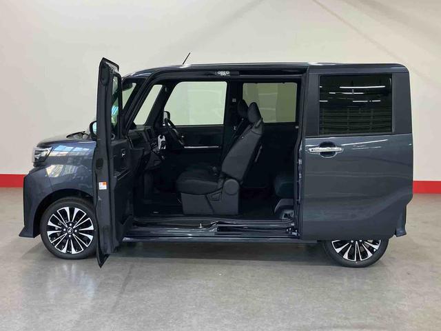 タントカスタムＲＳ（車内　消臭・抗菌　処理済）　衝突被害軽減システム　４ＷＤ　両側パワースライドドア　バックカメラ　アルミホイール　キーフリーシステム（新潟県）の中古車