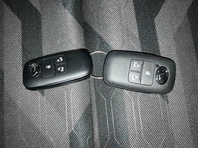 タントファンクロスターボ（車内　消臭・抗菌　処理済）　衝突被害軽減システム　４ＷＤ　両側パワースライドドア　バックカメラ　アルミホイール　キーフリーシステム（新潟県）の中古車