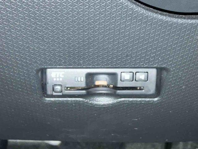 タントファンクロスターボ（車内　消臭・抗菌　処理済）　衝突被害軽減システム　４ＷＤ　両側パワースライドドア　バックカメラ　アルミホイール　キーフリーシステム（新潟県）の中古車