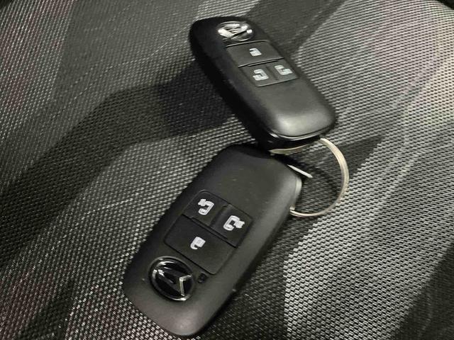 タントファンクロスターボ（車内　消臭・抗菌　処理済）　衝突被害軽減システム　４ＷＤ　両側パワースライドドア　バックカメラ　アルミホイール　キーフリーシステム（新潟県）の中古車