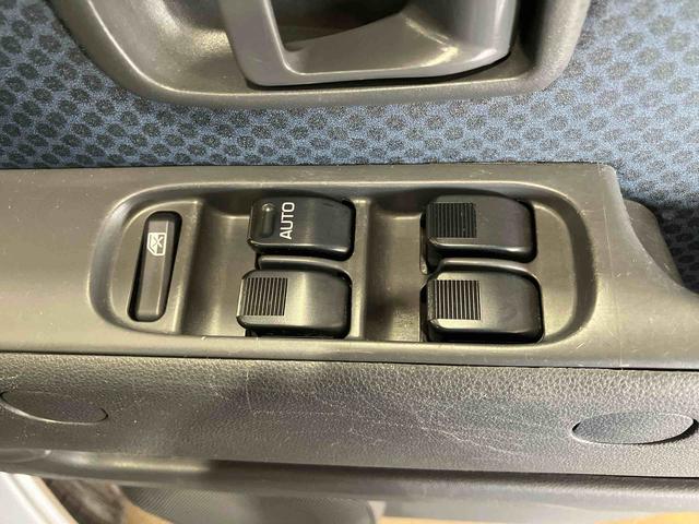 ハイゼットカーゴクルーズ（車内　消臭・抗菌　処理済）　４ＷＤ　両側スライドドア　ナビ（新潟県）の中古車