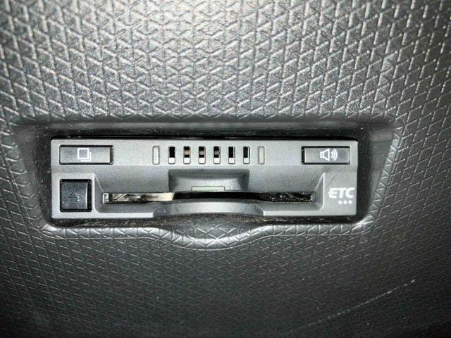 タントカスタムＸセレクション（車内　消臭・抗菌　処理済）　衝突被害軽減システム　４ＷＤ　両側パワースライドドア　ナビ　バックカメラ　アルミホイール　キーフリーシステム（新潟県）の中古車
