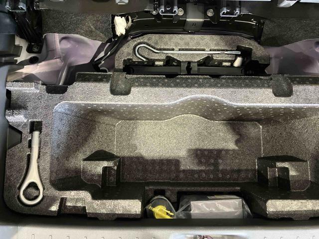 ムーヴキャンバスＧメイクアップリミテッド　ＳＡIII（車内　消臭・抗菌　処理済）　衝突被害軽減システム　両側パワースライドドア　ナビ　パノラマモニター　キーフリーシステム（新潟県）の中古車