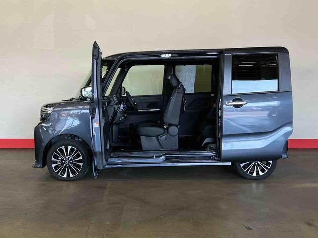 タントカスタムRS(車内 消臭・抗菌 処理済) 衝突被害軽減システム 4WD 両側パワースライドドア バックカメラ アルミホイール キーフリーシステム(新潟県)の中古車