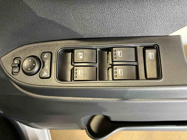 タントＸ（車内　消臭・抗菌　処理済）　衝突被害軽減システム　４ＷＤ　バックカメラ　キーフリーシステム（新潟県）の中古車