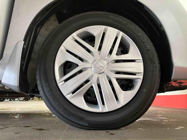 フィット１３Ｇ・Ｌ　ホンダセンシング（車内　消臭・抗菌　処理済）　衝突被害軽減システム　４ＷＤ　ナビ　バックカメラ　アダプティブクルーズコントロール（新潟県）の中古車
