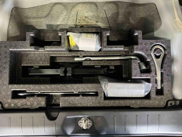 タントカスタムＸ（車内　消臭・抗菌　処理済）　衝突被害軽減システム　４ＷＤ　両側パワースライドドア　ナビ　アルミホイール　キーフリーシステム（新潟県）の中古車
