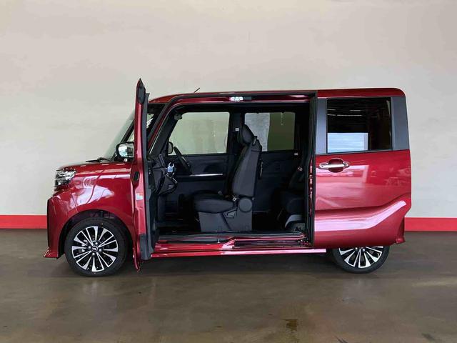 タントカスタムＲＳ（車内　消臭・抗菌　処理済）　衝突被害軽減システム　４ＷＤ　両側パワースライドドア　バックカメラ　アルミホイール　キーフリーシステム（新潟県）の中古車