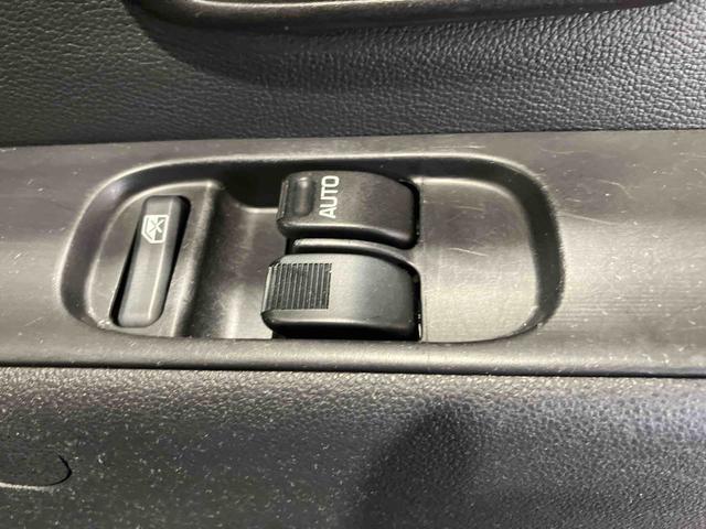 ハイゼットカーゴデラックスＳＡIII（車内　消臭・抗菌　処理済）　衝突被害軽減システム　４ＷＤ　両側スライドドア　キーレスエントリー（新潟県）の中古車