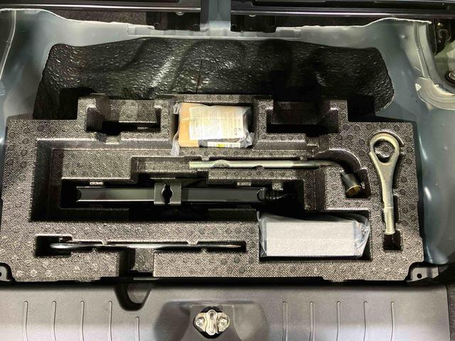 タントカスタムＲＳ（車内　消臭・抗菌　処理済）　衝突被害軽減システム　４ＷＤ　両側パワースライドドア　ナビ　パノラマモニター　アルミホイール　キーフリーシステム（新潟県）の中古車