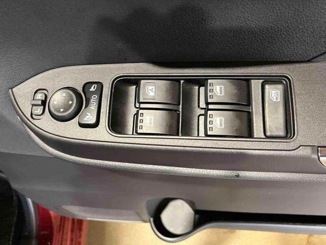 タントカスタムRS(車内 消臭・抗菌 処理済) 衝突被害軽減システム 両側パワースライドドア ナビ パノラマモニター アルミホイール キーフリーシステム(新潟県)の中古車