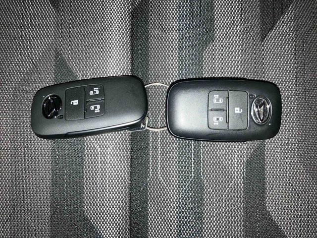 タントファンクロス（車内　消臭・抗菌　処理済）　衝突被害軽減システム　４ＷＤ　両側パワースライドドア　バックカメラ　アルミホイール　キーフリーシステム（新潟県）の中古車