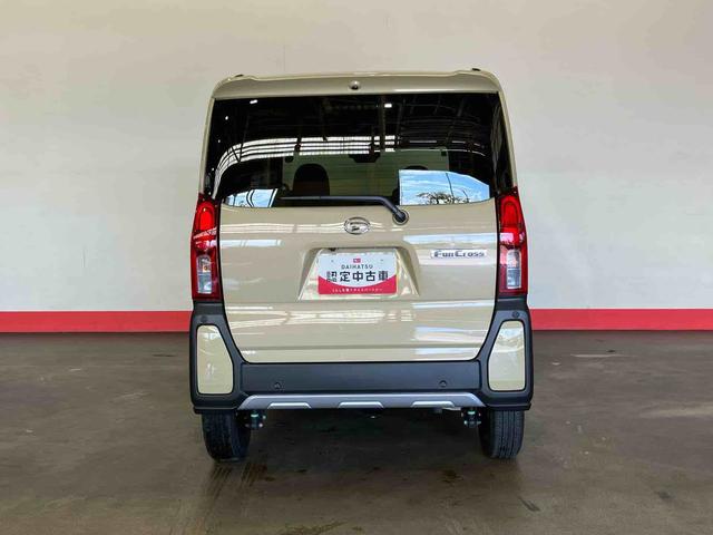 タントファンクロス（車内　消臭・抗菌　処理済）　衝突被害軽減システム　４ＷＤ　両側パワースライドドア　バックカメラ　アルミホイール　キーフリーシステム（新潟県）の中古車