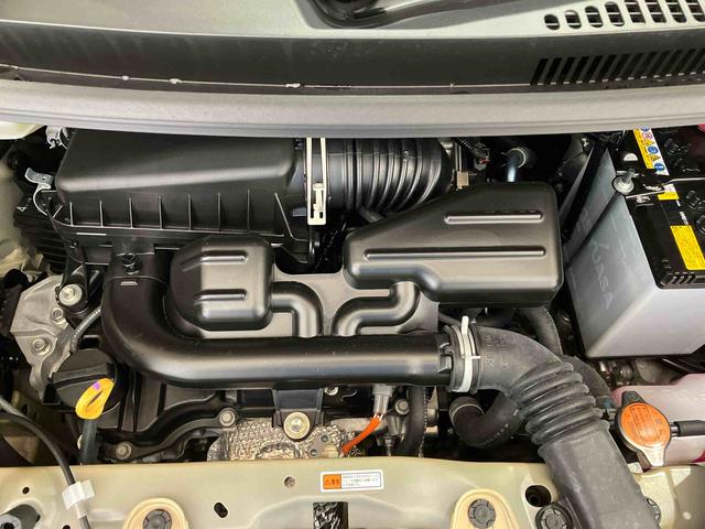 タントファンクロス（車内　消臭・抗菌　処理済）　衝突被害軽減システム　４ＷＤ　両側パワースライドドア　バックカメラ　アルミホイール　キーフリーシステム（新潟県）の中古車