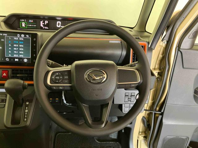 タントファンクロス（車内　消臭・抗菌　処理済）　衝突被害軽減システム　４ＷＤ　両側パワースライドドア　バックカメラ　アルミホイール　キーフリーシステム（新潟県）の中古車