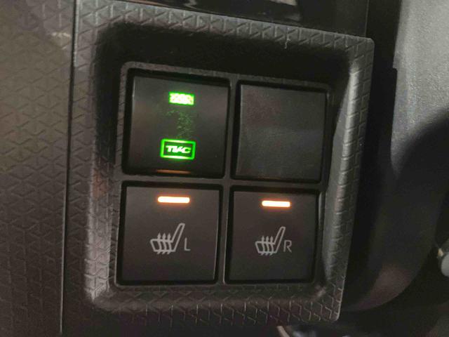 タントカスタムXセレクション(車内 消臭・抗菌 処理済) 衝突被害軽減システム 4WD 両側パワースライドドア ナビ パノラマモニター アルミホイール キーフリーシステム(新潟県)の中古車