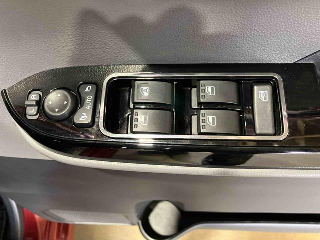 タントカスタムXセレクション(車内 消臭・抗菌 処理済) 衝突被害軽減システム 4WD 両側パワースライドドア ナビ パノラマモニター アルミホイール キーフリーシステム(新潟県)の中古車