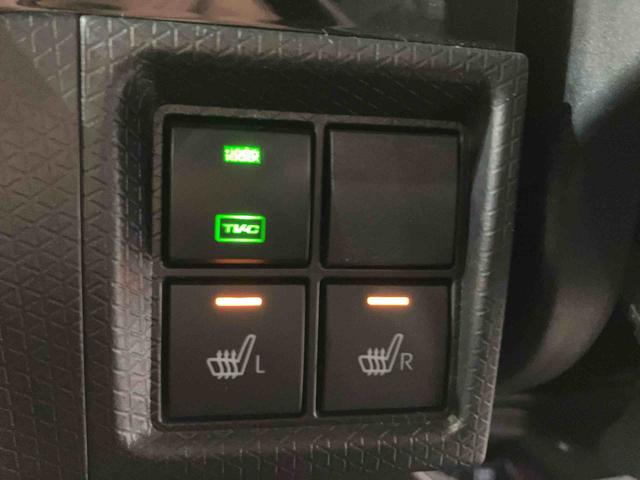 タントカスタムX(車内 消臭・抗菌 処理済) 衝突被害軽減システム 4WD 両側パワースライドドア ナビ バックカメラ アルミホイール キーフリーシステム(新潟県)の中古車