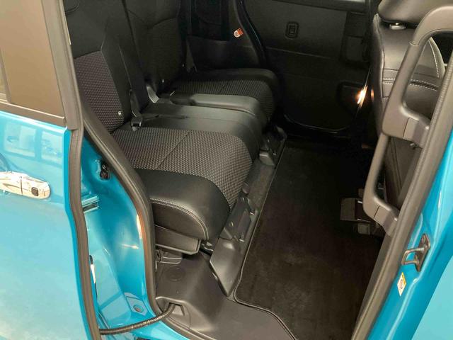 トールカスタムＧ（車内　消臭・抗菌　処理済）　衝突被害軽減システム　４ＷＤ　両側パワースライドドア　アダプティブクルーズコントロール　ナビ　パノラマモニター　アルミホイール　キーフリーシステム（新潟県）の中古車