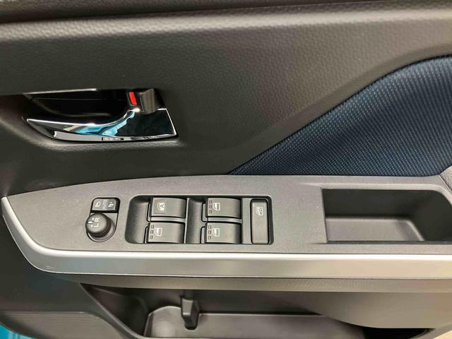 トールカスタムＧ（車内　消臭・抗菌　処理済）　衝突被害軽減システム　４ＷＤ　両側パワースライドドア　アダプティブクルーズコントロール　ナビ　パノラマモニター　アルミホイール　キーフリーシステム（新潟県）の中古車