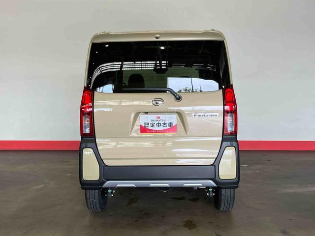 タントファンクロス（車内　消臭・抗菌　処理済）　衝突被害軽減システム　４ＷＤ　両側パワースライドドア　バックカメラ　アルミホイール　キーフリーシステム（新潟県）の中古車