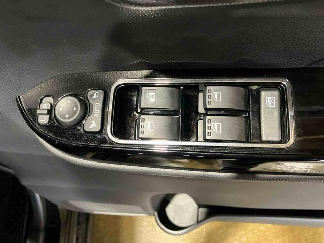 タントカスタムＸスタイルセレクション（車内　消臭・抗菌　処理済）　衝突被害軽減システム　４ＷＤ　両側パワースライドドア　ナビ　バックカメラ　アルミホイール　キーフリーシステム（新潟県）の中古車
