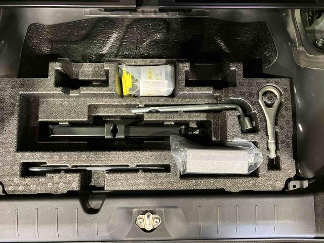 タントカスタムＸスタイルセレクション（車内　消臭・抗菌　処理済）　衝突被害軽減システム　４ＷＤ　両側パワースライドドア　ナビ　バックカメラ　アルミホイール　キーフリーシステム（新潟県）の中古車
