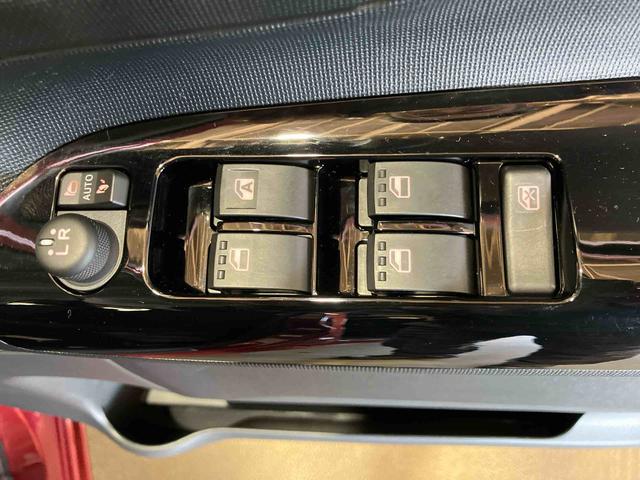 ムーヴキャンバスＧブラックインテリアリミテッド　ＳＡIII（車内　消臭・抗菌　処理済）　衝突被害軽減システム　４ＷＤ　両側パワースライドドア　ナビ　パノラマモニター　キーフリーシステム（新潟県）の中古車