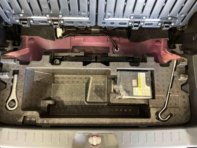 ムーヴキャンバスＧブラックインテリアリミテッド　ＳＡIII（車内　消臭・抗菌　処理済）　衝突被害軽減システム　４ＷＤ　両側パワースライドドア　ナビ　パノラマモニター　キーフリーシステム（新潟県）の中古車