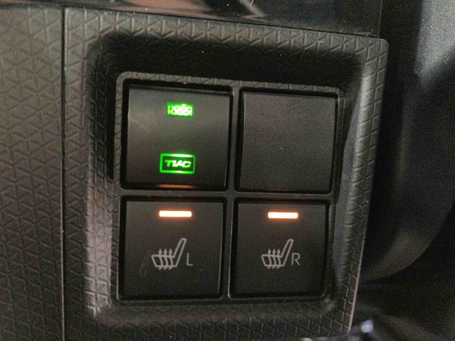 タントカスタムX(車内 消臭・抗菌 処理済) 衝突被害軽減システム 4WD 両側パワースライドドア ナビ バックカメラ アルミホイール キーフリーシステム(新潟県)の中古車