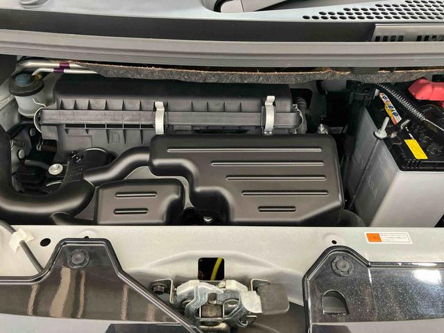 ムーヴキャンバスＧブラックアクセントＶＳ　ＳＡIII（車内　消臭・抗菌　処理済）　衝突被害軽減システム　両側パワースライドドア　ナビ　パノラマモニター　キーフリーシステム（新潟県）の中古車