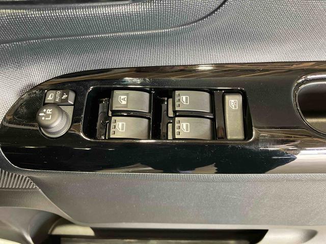 ムーヴキャンバスＧブラックアクセントＶＳ　ＳＡIII（車内　消臭・抗菌　処理済）　衝突被害軽減システム　両側パワースライドドア　ナビ　パノラマモニター　キーフリーシステム（新潟県）の中古車