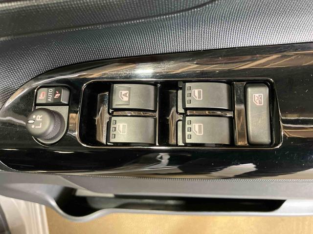 ムーヴキャンバスＧブラックインテリアＶＳ　ＳＡIII（車内　消臭・抗菌　処理済）　衝突被害軽減システム　両側パワースライドドア　ナビ　パノラマモニター　キーフリーシステム（新潟県）の中古車