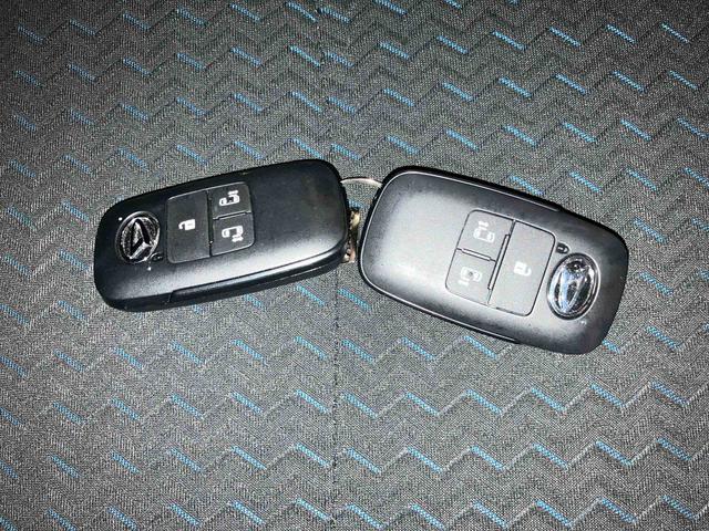 トールカスタムG(車内 消臭・抗菌 処理済) 衝突被害軽減システム 4WD 両側パワースライドドア アダプティブクルーズコントロール ナビ バックカメラ アルミホイール キーフリーシステム(新潟県)の中古車