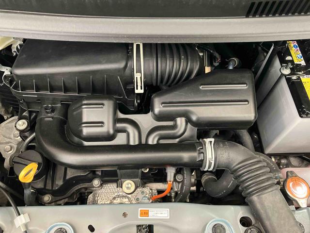 タントファンクロス（車内　消臭・抗菌　処理済）　衝突被害軽減システム　４ＷＤ　両側パワースライドドア　バックカメラ　アルミホイール　キーフリーシステム（新潟県）の中古車