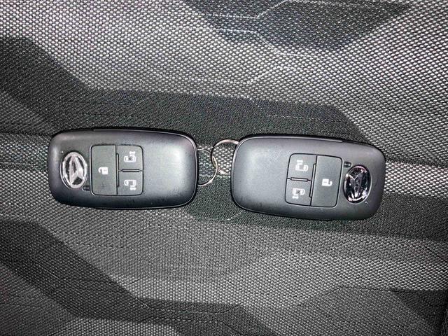 タントファンクロス（車内　消臭・抗菌　処理済）　衝突被害軽減システム　４ＷＤ　両側パワースライドドア　バックカメラ　アルミホイール　キーフリーシステム（新潟県）の中古車