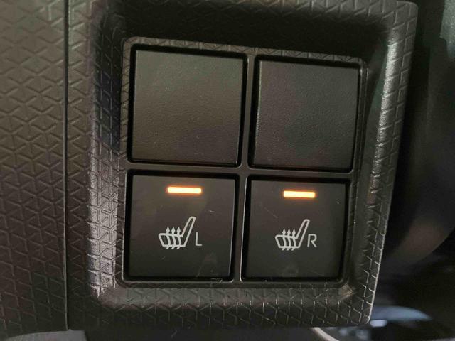 タントファンクロス（車内　消臭・抗菌　処理済）　衝突被害軽減システム　４ＷＤ　両側パワースライドドア　バックカメラ　アルミホイール　キーフリーシステム（新潟県）の中古車