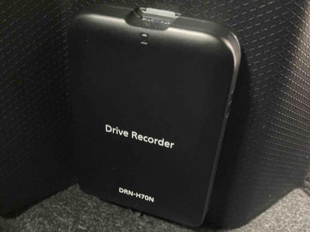 タントカスタムＲＳセレクション（車内　消臭・抗菌　処理済）　衝突被害軽減システム　４ＷＤ　両側パワースライドドア　アダプティブクルーズコントロール　ナビ　パノラマモニター　アルミホイール　キーフリーシステム（新潟県）の中古車