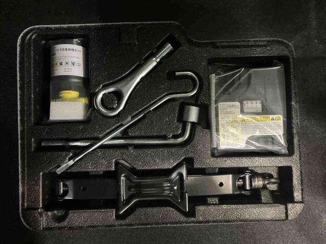 トールカスタムG(車内 消臭・抗菌 処理済) 衝突被害軽減システム 4WD 両側パワースライドドア アルミホイール キーフリーシステム(新潟県)の中古車