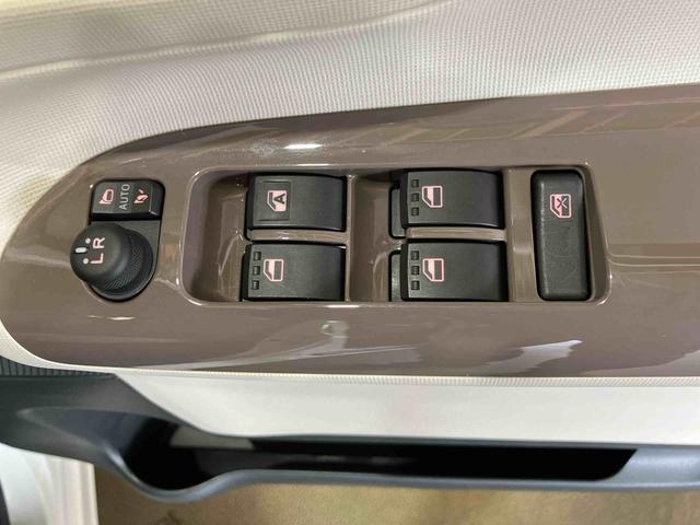 ムーヴキャンバスＧメイクアップ　ＳＡII（車内　消臭・抗菌　処理済）　衝突被害軽減システム　両側パワースライドドア　ナビ　パノラマモニター　キーフリーシステム（新潟県）の中古車