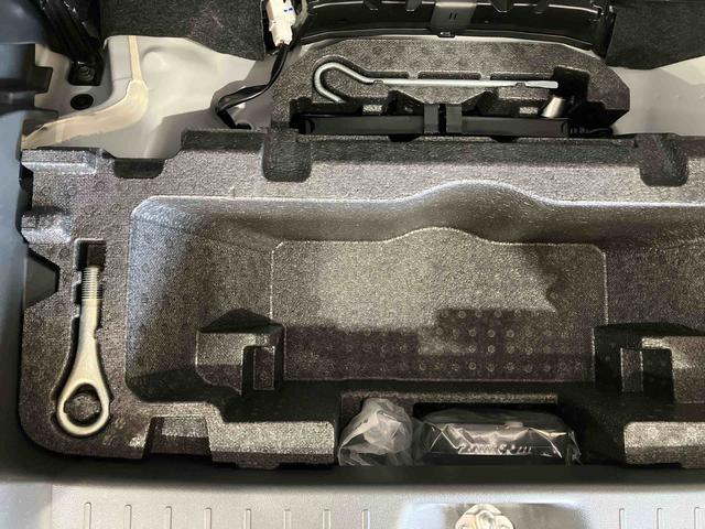 ムーヴキャンバスＧメイクアップ　ＳＡII（車内　消臭・抗菌　処理済）　衝突被害軽減システム　両側パワースライドドア　ナビ　パノラマモニター　キーフリーシステム（新潟県）の中古車