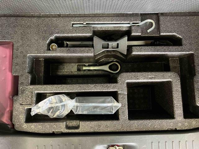 タントカスタムＸ　ＳＡ（車内　消臭・抗菌　処理済）　衝突被害軽減システム　片側パワースライドドア　ナビ　バックカメラ　アルミホイール　キーフリーシステム（新潟県）の中古車