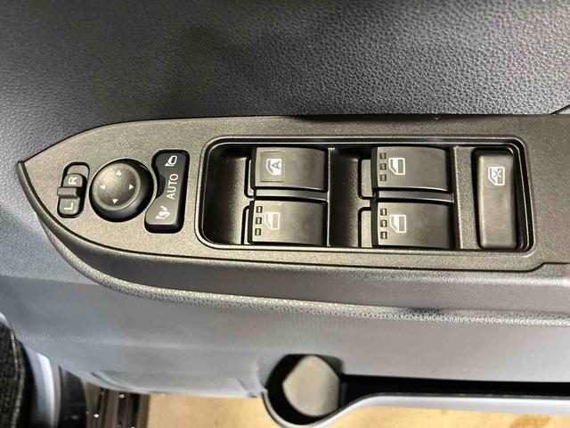 タントカスタムX(車内 消臭・抗菌 処理済) 衝突被害軽減システム 4WD 両側パワースライドドア バックカメラ アルミホイール キーフリーシステム(新潟県)の中古車