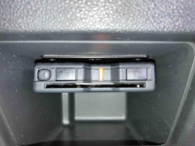 ムーヴキャンバスＧメイクアップＶＳ　ＳＡIII（車内　消臭・抗菌　処理済）　衝突被害軽減システム　両側パワースライドドア　ナビ　パノラマモニター　キーフリーシステム（新潟県）の中古車